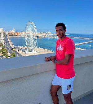 Image post by @felixaliassime on Instagram