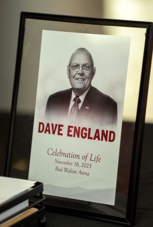 Image post by @HogsPlus on Twitter