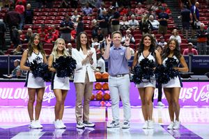 Image post by @MountainWest on Twitter