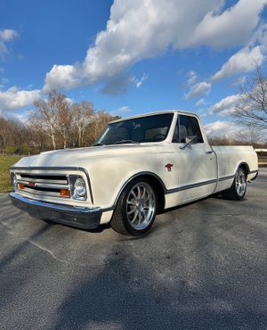 Video post by @barrettjacksontv on TikTok