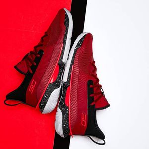 Image post by @robertreyesong on Instagram