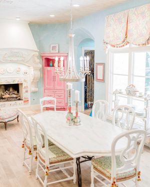 Image post by @turtlecreeklane on Instagram
