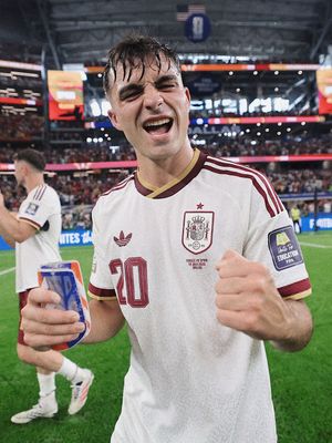 Image post by @football__hqs on Instagram