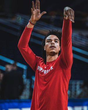 Image post by @stonybrook_mbb on Instagram