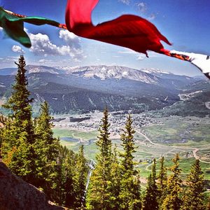 Image post by @skicrestedbutte on Instagram
