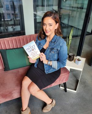 Image post by @amytvbookclub on Instagram