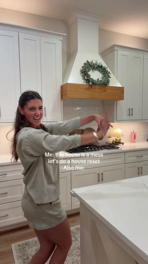Video post by @chelswaterwall on TikTok