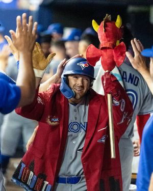 Image post by @BlueJays on Twitter