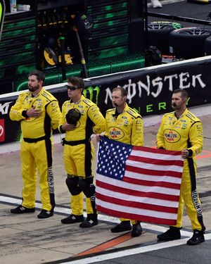 Image post by @pennzoil on Instagram