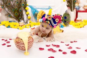 Image post by @newbornbabyphotographystudio on Instagram