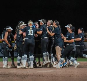 Image post by @wwu_softball on Instagram