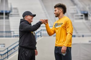Image post by @RiddellSports on Twitter