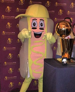 Image post by @CleHotDogs on Twitter