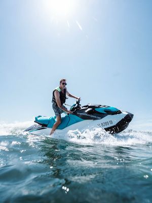 Image post by @paramountwatersports on Instagram