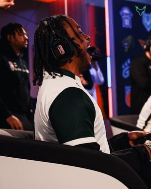 Image post by @BucksGG on Twitter