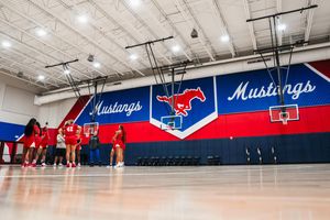 Image post by @smuwbb on Instagram