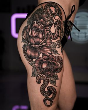 Image post by @skindesigntattoos on Instagram