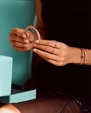 Image post by @TiffanyAndCo on Twitter