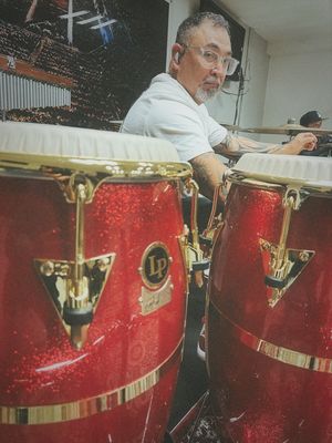 Image post by @soychechoserna on Instagram