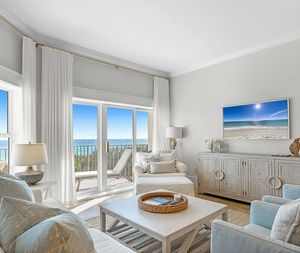 Image post by @mybeachgetaways on Instagram