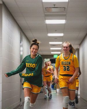 Image post by @NDSUwbb on Twitter