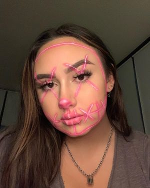 Image post by @makeupbyanabel on Instagram