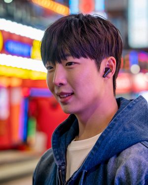 Image post by @jblkorea on Instagram