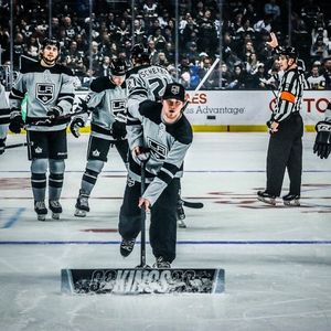 Image post by @lakingsicecrew on Instagram