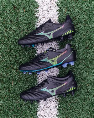 Image post by @soccerdotcom on Instagram