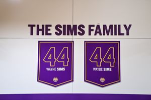 Image post by @LSUBasketball on Twitter