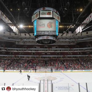 Image post by @nhlblackhawks on Instagram