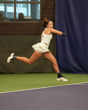 Image post by @uwathletics on Instagram