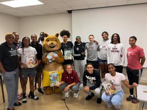 Image post by @troytrojanswbb on Instagram