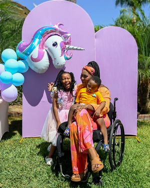 Image post by @thelizzyo on Instagram