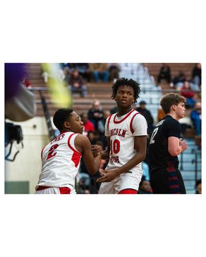 Image post by @shotbytawfig on Instagram