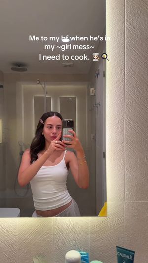 Video post by @anyaweitz on TikTok