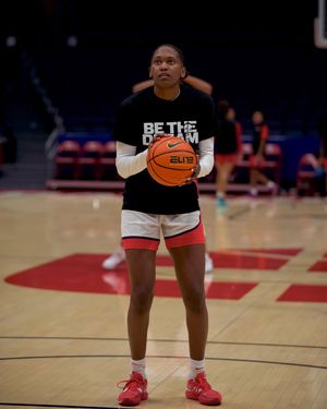 Image post by @daytonwbb on Instagram