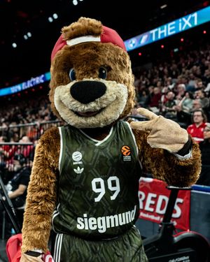 Image post by @fcbayernbasketball on Instagram