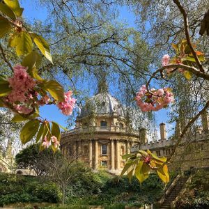 Image post by @oxford_uni on Instagram