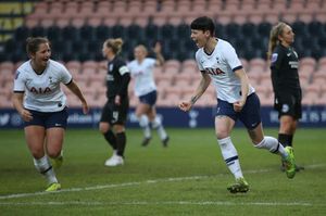 Image post by @SpursWomen on Facebook