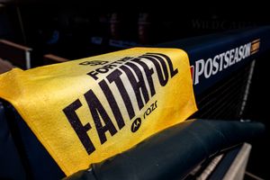 Image post by @Padres on Twitter/X