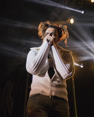 Image post by @connr0 on Instagram