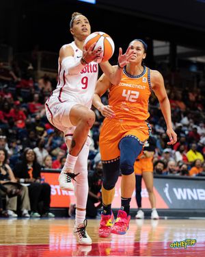 Image post by @_ohheytiff on Instagram