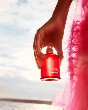 Image post by @cacharelparfums on Instagram