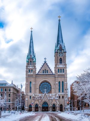 Image post by @marquetteu on Instagram