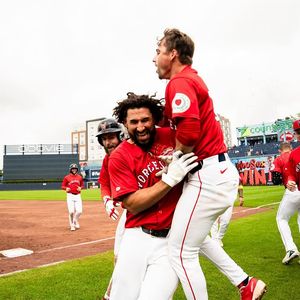 Image post by @gowoosox on Instagram