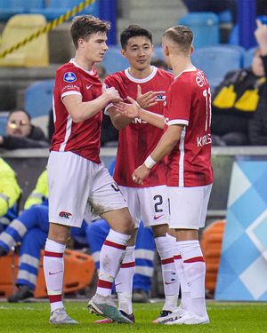 Image post by @azalkmaar on Instagram