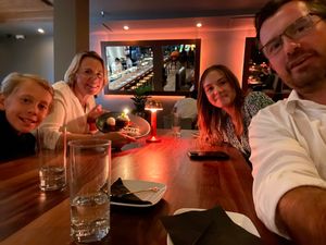 Image post by @ANNIKA59 on Twitter