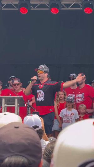 Video post by @NHL on Twitter