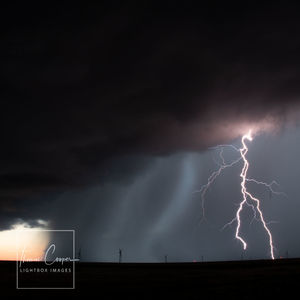 Image post by @lightboximages on Instagram